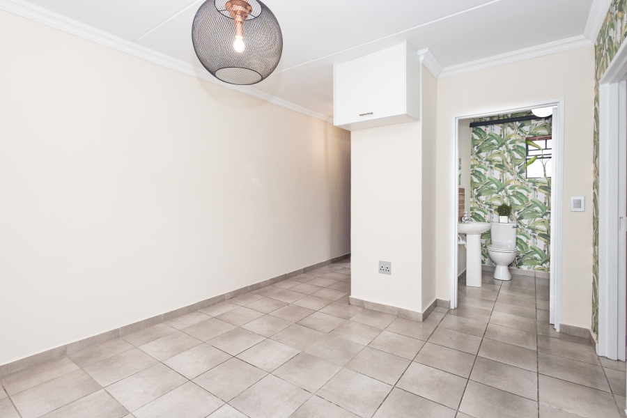 2 Bedroom Property for Sale in Belhar Western Cape